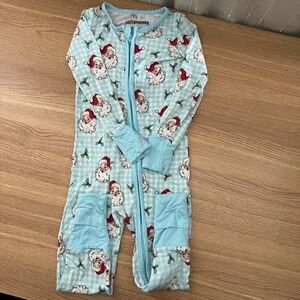 Softsnooze Santa Pajamas